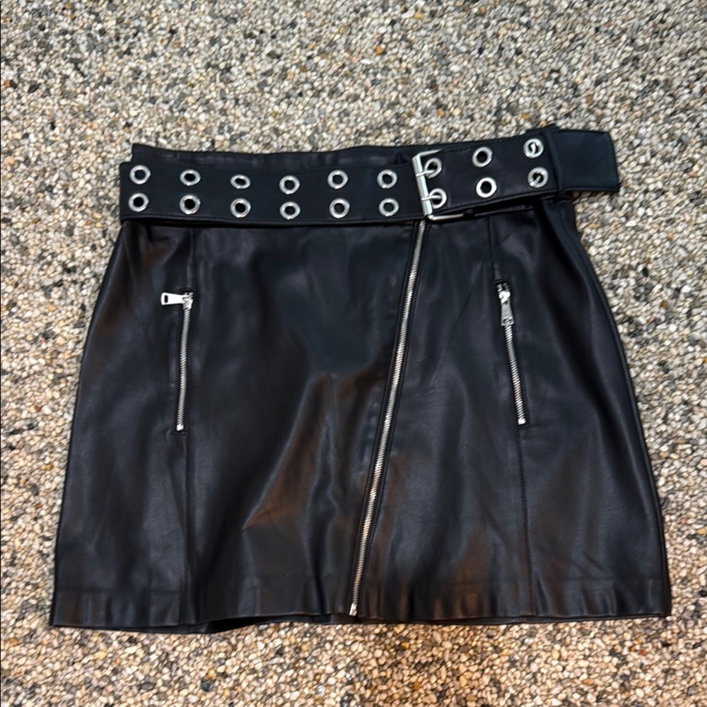 Zara Faux Black Leather Skirt with Belt